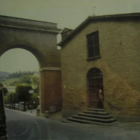 Otel Canapini *