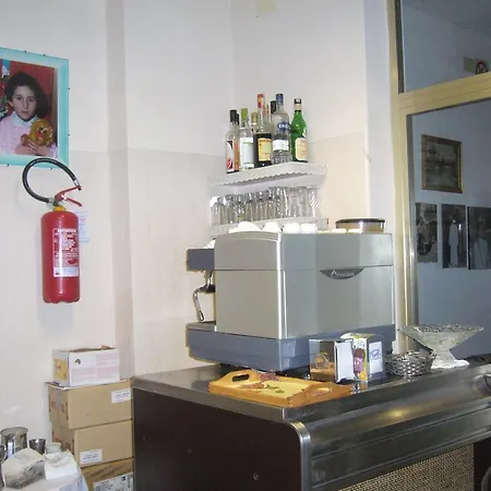 Otel Canapini *